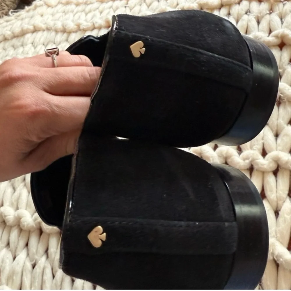 Gorgeous Kate Spade Flats - Picture 4 of 7